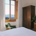 Bencista Отель