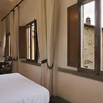 Отель Bencista